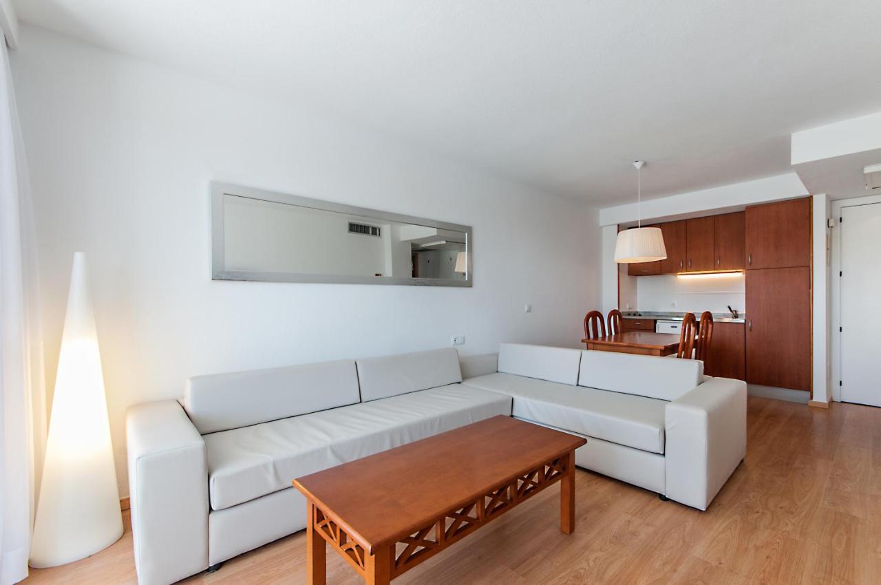 Apartamentos Esperanza Park Playa de Muro  Dış mekan fotoğraf